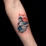 Great Wave Tattoo by Fabbe Persegani #Watercolor #WatercolorTattoo #BrushStrokeTattoo #ContemporaryTattoos #FabbePersegani #triangle #wave #sun #contemporary