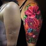 Beautiful scar coverup by Jamie Schene via @jamie_schene #coverup #floral #realistic #realism #JamieSchene