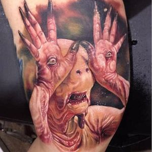 Monstro por Paul Acker! #PaulAcker #PansLabyrinth #OLabirintoDoFauno #guillermodeltoto #movie #geed #nerd #cult #horror #monst#panslabyrinthmonsterter #noeyes