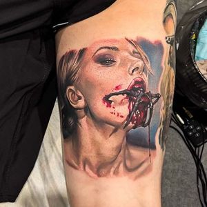 Spider crawling out of a woman's mouth. By Alex Noir. #realism #colorrealism #AlexNoir #portrait #horror #spider #blood