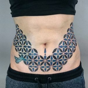 Geometric tattoo by Deryn Stephenson #geometric #dotwork #geometricdotwork #dotworktattoos #bestdotworktattoos #geometricartists #dotworkartists #contemporary #contemporarytattoos #blueink #hummingbird #DerynTwelve #DerynStephenson