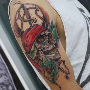 Neo Traditional Skull Tattoo by Lucas Ferreira #skull #skulltattoo #neotraditionalskull #neotraditionalskulltattoos #neotraditional #neotraditionaltattoo #neotraditionaltattoos #LucasFerreira