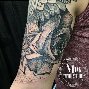 Dotwork Rose Tattoo by V1 Ink Tattoo Studio #dotworkrose #dotworktattoo #dotwork #V1InkTattooStudio