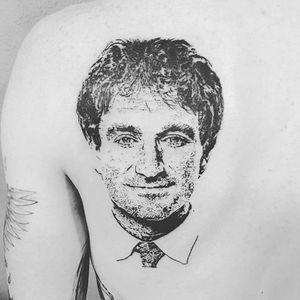 Splatter portrait tattoo of Robin Williams by Dean Berton. #blackandgrey #splatter #inksplatter #RobinWilliams #portrait #DeanBerton