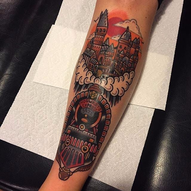 Hogwarts castle tattoo by Andrea Morales  Post 26594