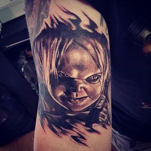 Black and grey Chucky piece by Lars Vegas Christoffersen. #Chucky #ChildsPlay #horror #doll #realism #blackandgrey #blackandgray #LarsVegasChristoffersen