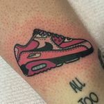 Nike Tattoo by Shell Valentine #nike #niketattoo #nikeshoes #sneaker #sneakertattoo #sneakers #shoes #sports #sportattoos #ShellValentine