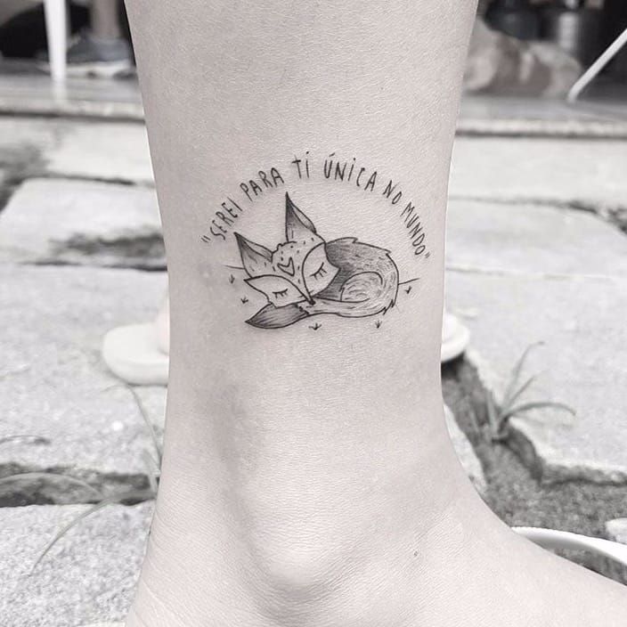 Tattoo uploaded by Filipe Lopes • Tracinhos! #AnaAbrahão #fineline  #traçofino #delicadas #delcates #fofas #cute #TatuadorasDoBrasil  #presuntinhas • Tattoodo