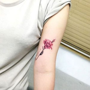 Cute rose tattoo #linework by tattooist_flower #simple #delicate #pink #rose #flower