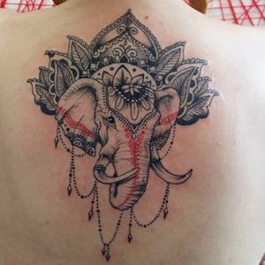 #elefante #elephant #VitalMonteiro #StudioMantraTattoo #fineline #mandala #brasil #brazil #portugues #portuguese