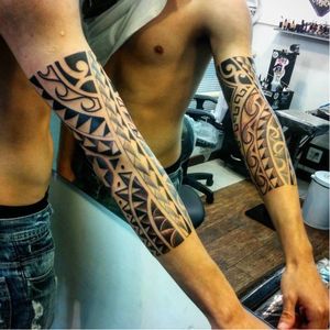 Tattoo You - O diferencial desse tribal do @filipe_tattooyou fica