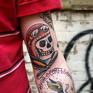 Tattoo by Lee Denham #pilotskull #skull #traditional #LeeDenham