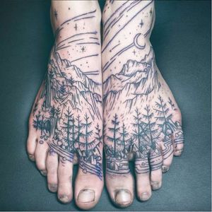 Longhaul's ability to draw out the enchantment of nature with such minimal line work and shading is astonishing. #blackandgrey #empowerment #feet #LGBT #magic #landscape #nature #Noel'leLonghaul #transgender #witchcraft