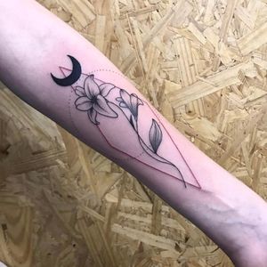 Tattoo uploaded by Luiza Siqueira • #RhayFarinna #brasil #brazil #brazilianartist #TatuadorasDoBrasil #blackwork #fullblack #flor #flower #pontilhismo #dotwork #geometric #geometrica #fineline • Tattoodo Tattoo uploaded by Luiza Siqueira • #RhayFarinna #brasil #brazil #brazilianartist #TatuadorasDoBrasil #blackwork #fullblack #flor #flower #pontilhismo #dotwork #geometric #geometrica #fineline • Tattoodo