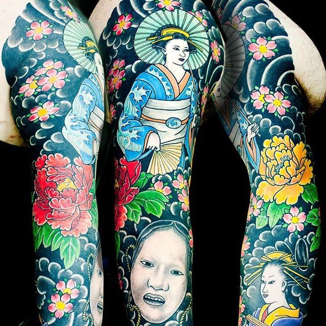 Tattoo uploaded by Stacie Mayer • Gesiha, mask and flowers Japanese sleeve  by HORISUMI - Kian Forreal. #sleeve #Japanese #traditionaljapanese #flowers  #mask #geisha #peony #cherryblossom #horisumi #KianForreal • Tattoodo