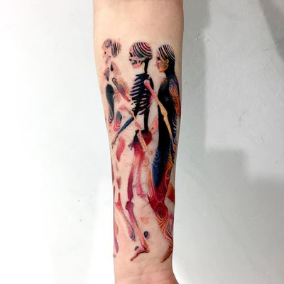 The lifetime of a body. Tattoo by Giena Todryk #GienaTodryk #taktoboli #besttattoos #color #abstract #person #body #skeleton #death #life #bones #watercolor #surreal #shapes #skull