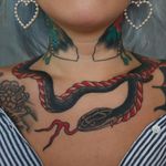Snake necklace by Vinicius Irezumi #ViniciusIrezumi #Japanese #color #snake #reptile #scales #blackandgrey #red #animal #wildlife #nature #tattoooftheday