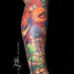 A very realistic Fraggle Rock tattoo by Robert Witczuk (IG—robertwitczuk). #childrensshow #Doozer #FraggleRock #HBO #JimHenson #puppets #Red #reruns