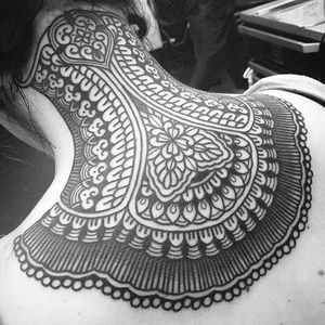 Geometric nape tattoo by Jack Peppiette #geometric #blackwork #geometricblackwork #nape #napetattoo #napetattoos #ornamentaltattoo #ornamentaltattoos #pattenwroktattoos #neck #upperback #JackPeppiette