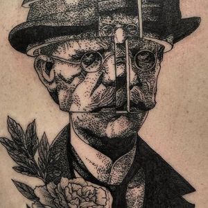 Broken Gentleman's Face Tattoo by Jonathan Love @Jonald_Juck #JonathanLove #Black #Blackwork #Oddtattoos #Blackworkers #EODTattoo #Denver #Gentleman #Gentlemantattoo