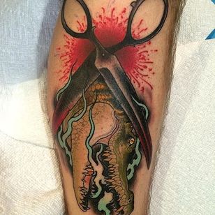 Tatuaje de cocodrilo por Håkan Hävermark
