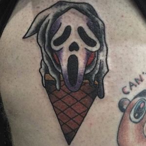 A we all Scream for ice cream portrait of Ghostface by Adriana Brodbeck (IG—softestvoice). #AdrianaBrodbeck #Ghostface #icecreamcone #portraiture #Scream #traditional
