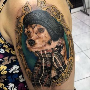 Cachorro estilosão, feito por Matheus Sacom #cachorro #dog #realismo #Tattoaria #TattoariaHouse #estudio #estudioconceito #barbearia #bar #grill #brasil