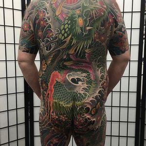 Epic Irezumi dragon bodysuit by Steve Morante (IG—steve_h_morante). #bodysuit #dragon #Irezumi #SteveMorante #versatility