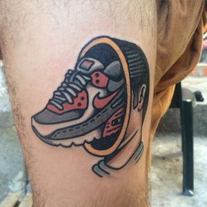Nike Air Max tattoo by Arthur Voss. #airmax #nike #nikeairmax #sneakers #shoes #hypebeast #trend #portrait #ArthurVoss