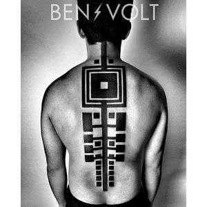 Solid clean back tattoo by Ben Volt. #benvolt #black #geometric #tattoo