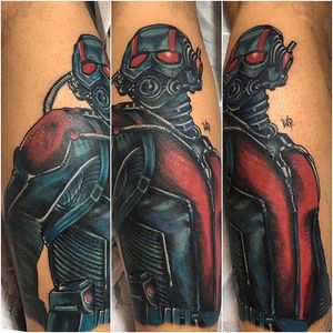 Ant Man Tattoo by @wender_tatu #antman #antmantattoo #marvel #marveltattoo #marveltattoos #superherotattoo #comictattoo #disneytattoo #movietattoo #filmtattoo #portrait #wendertatu