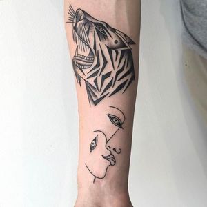 Tiger and Faces Tattoo by Caleb Kilby @CalebKilby #CalebKilby #CalebKilbyTattoo #Blackwork #Minimalist #Linework #Black #TwoSnakesTattoo #London #Tiger #Faces