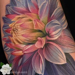 Pretty floral tattoo by Phil Garcia via @philgarcia805 #floral #flower #realistic #realism #PhilGarcia