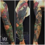 Arm sleeve by Nelson Caires (via IG -- nelsoncairestattoos) #nelsoncaires #tiger #koi #sleeve