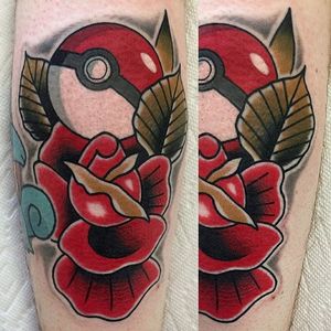 Pokéball tattoo by Adam Perjatel. #AdamPerjatel #pokeball #traditionalamerican #rose #pokemon #anime #videogame #tvshow