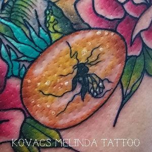 Amber Tattoo by Melinda Kovács #amber #ambertattoo #mosquito #mosquitotattoo #fossil #jurassicpark #jurassicparktattoo #MelindaKovacs