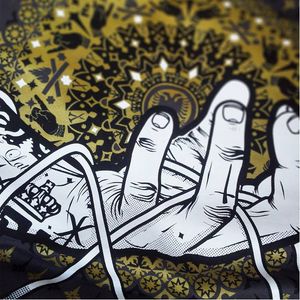 Detail of a fashion collaboration between French Flut and Chifumi #Chifumi #art #streetart #mural #hands #tattooedarms #graphic #illustration #fashion