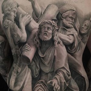 Christ carrying the rood on which he was cruxcified from Alan Padilla's portfolio (IG—alanpadillaart). #AlanPadilla #blackandgrey #Christian #largescale #realism #soft