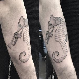 Musical seahorse tattoo by Jessica Aaron #JessicaAaron #fineline #blackandgrey #monochrome #finelineblackandgrey #seahorse #trumpet