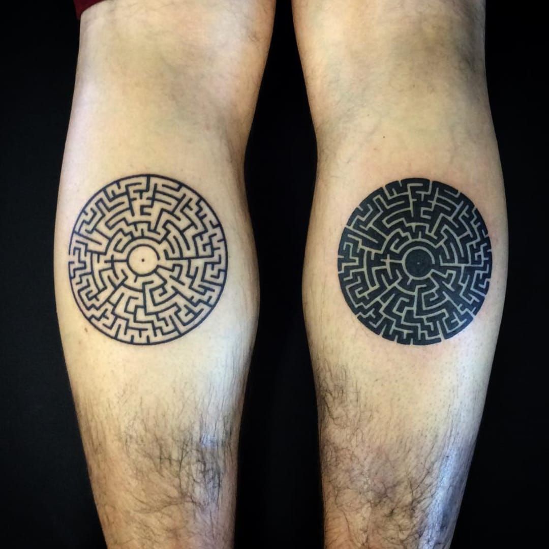 come-get-lost-in-these-labyrinth-tattoos-with-us-tattoodo
