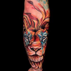 Lion tattoo by Mirco Campioni #MircoCampioni #graphic #lion