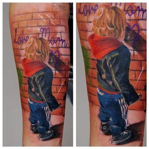 Marvelous colored realistic tattoo. The detail and vibrant colors on this tattoo are awesome. #claudiareato #realistic #colored #realism #colorrealism #child