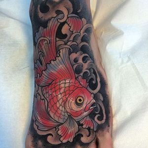 Fish Tattoo by Håkan Hävermark #fish #fishtattoo #neotraditionalfish #neotraditional #neotraditionaltattoo #neotraditionaltattoos #neotraditionalartist #swedishtattoos #HakanHavermark