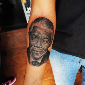 Nelson Mandela #portrait #realismo #pretoecinza #blackandgrey #NelsonMandela #CleberFrança #talentonacional #tatuadorBrasileiro #brasil