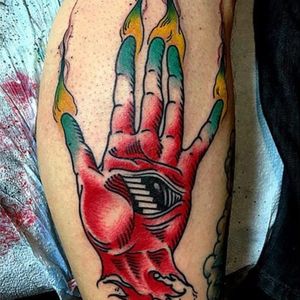 A trippy hand of glory by Ben Wight (IG—benwight_tattooer). #BenWight #handofglory #traditional