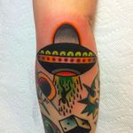UFO Tattoo by Jon Larson @LarsonTattoos111 #JonLarson #LarsonTattoos #Neotraditional #Bright #Bold #Alien #UFO #Extraterrestrial