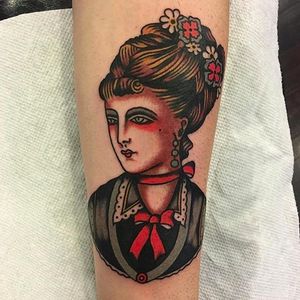 English Woman Tattoo by Ivan Antonyshev #IvanAntonyshev #traditionalwoman #Traditional #Girl #Woman #Mainstaytattoo #Austin