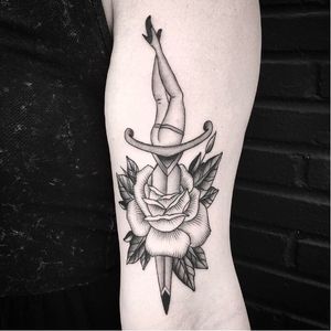 Dagger babe and rose tattoo by Mike Burns #rose #losangelestattoo #dagger woodcut #MikeBurns #blackwork #linework #shading