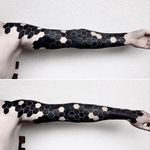Geometric blackwork tattoo sleeve by Jessi Manchester. #JessiManchester #blackout #geometric #sleeve #btattooing #blckwrk #blackwork