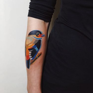 Cute bird tattoo by Sasha Unisex #sashaunisex #watercolortattoos #color #watercolor #painterly #bird #feathers #wings #graphic #popart #shapes #nature #animal